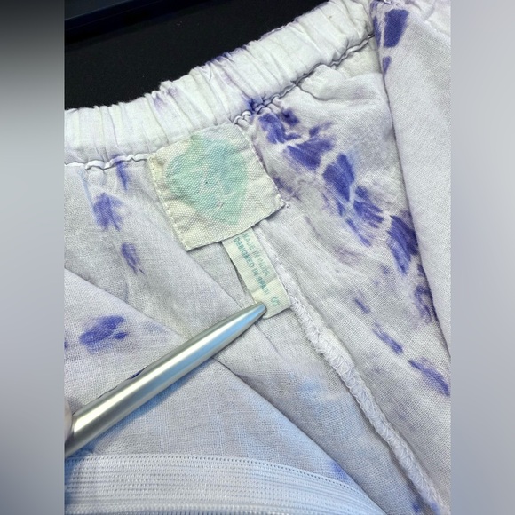 White and purple tie-dye palazzo pants - Picture 5 of 5